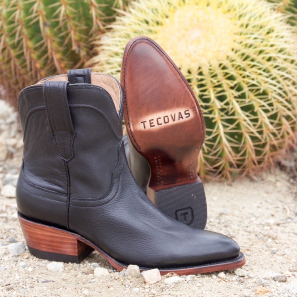 Tecovas Penny boot in black leather size 5.5 women’s